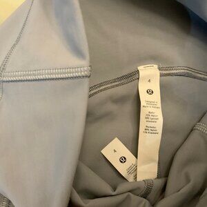 Lululemon Athletica Gray Leggings size 4